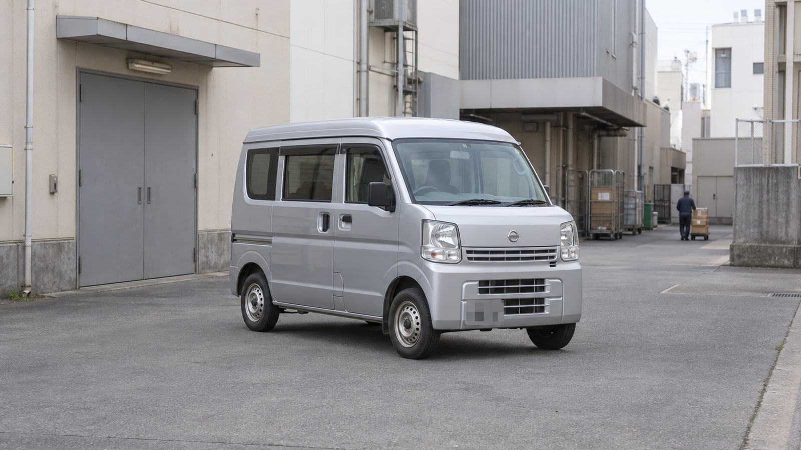 日産 クリッパーバン(軽バン)の外観